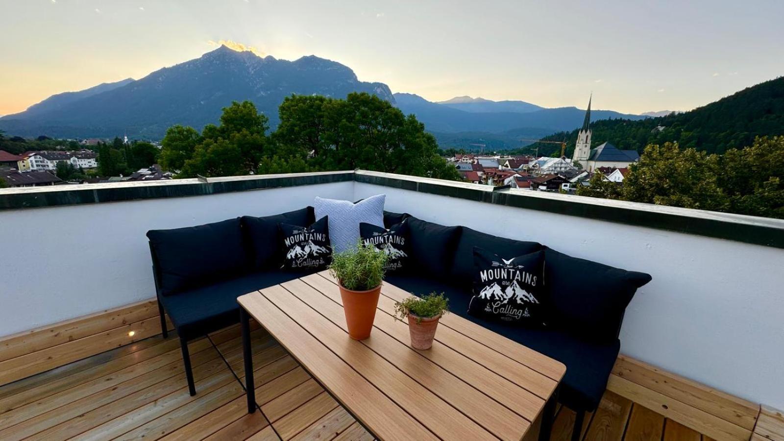 Apartament Dachterrasse Panorama-Glueck II Garmisch-Partenkirchen Zewnętrze zdjęcie