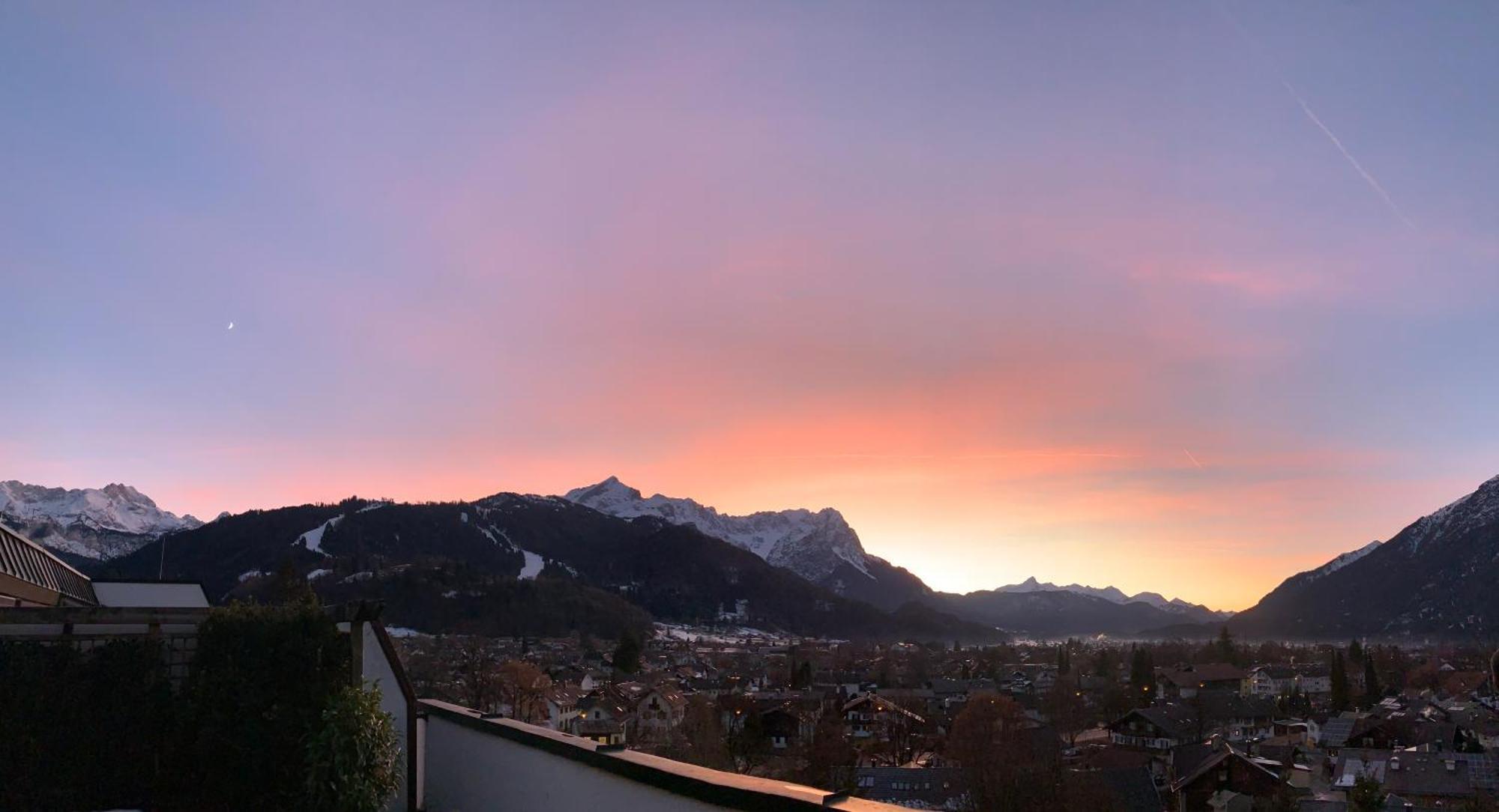 Apartament Dachterrasse Panorama-Glueck II Garmisch-Partenkirchen Zewnętrze zdjęcie